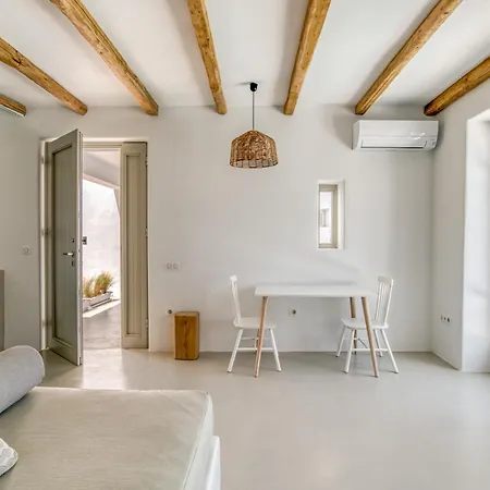 Lil Paros Luxury Suites Dhragoulas Exterior photo