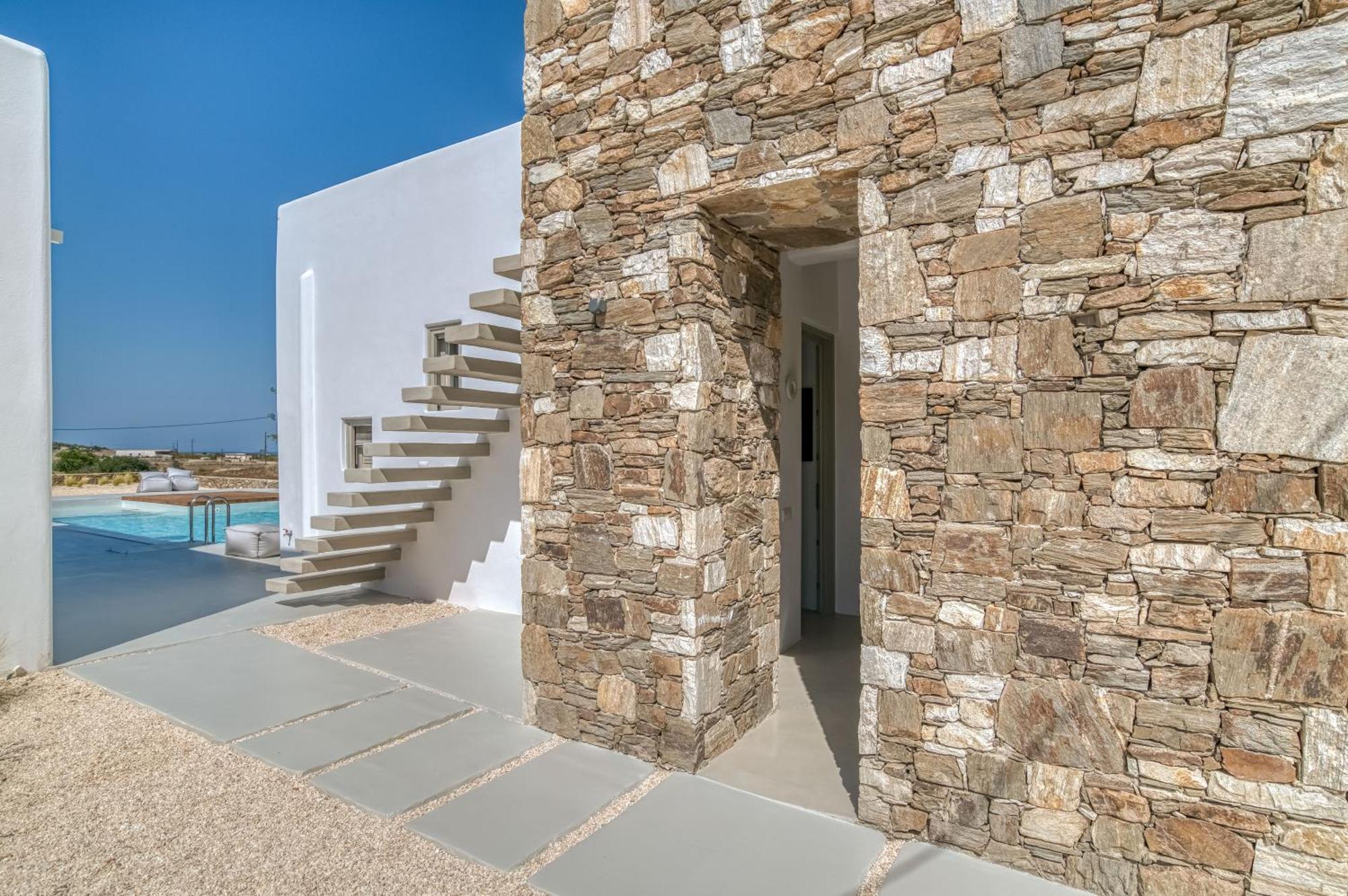 Villa Lil Paros Luxury
