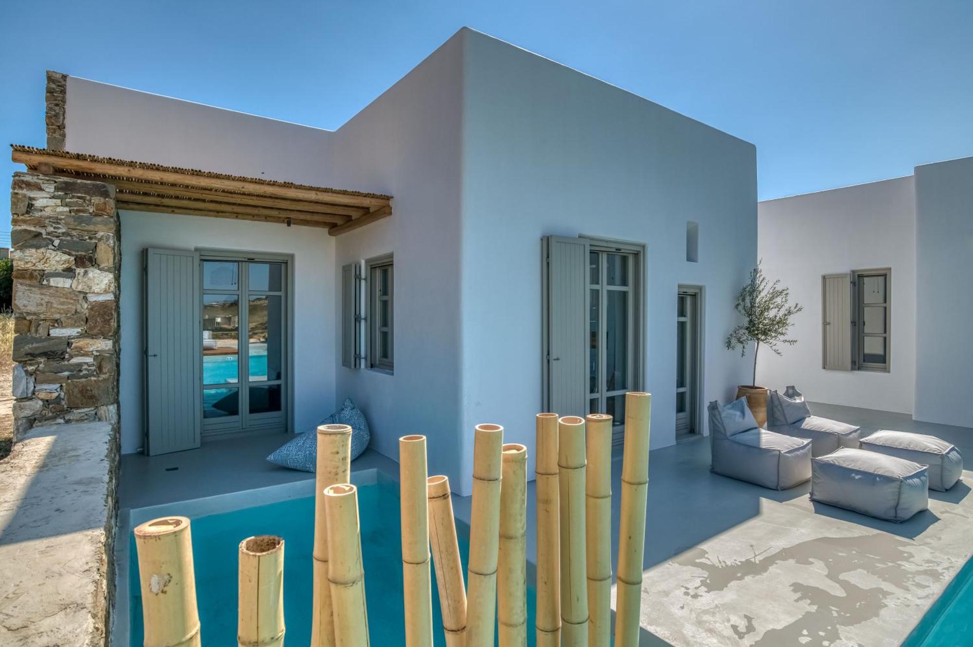 Lil Paros Luxury * Dhragoulas