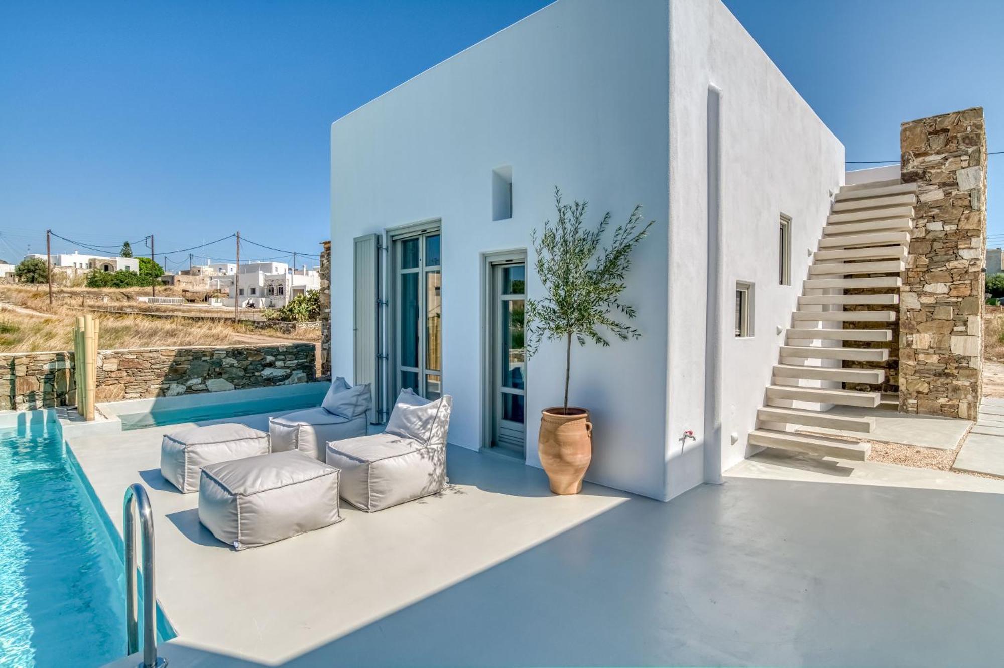 Villa Lil Paros Luxury