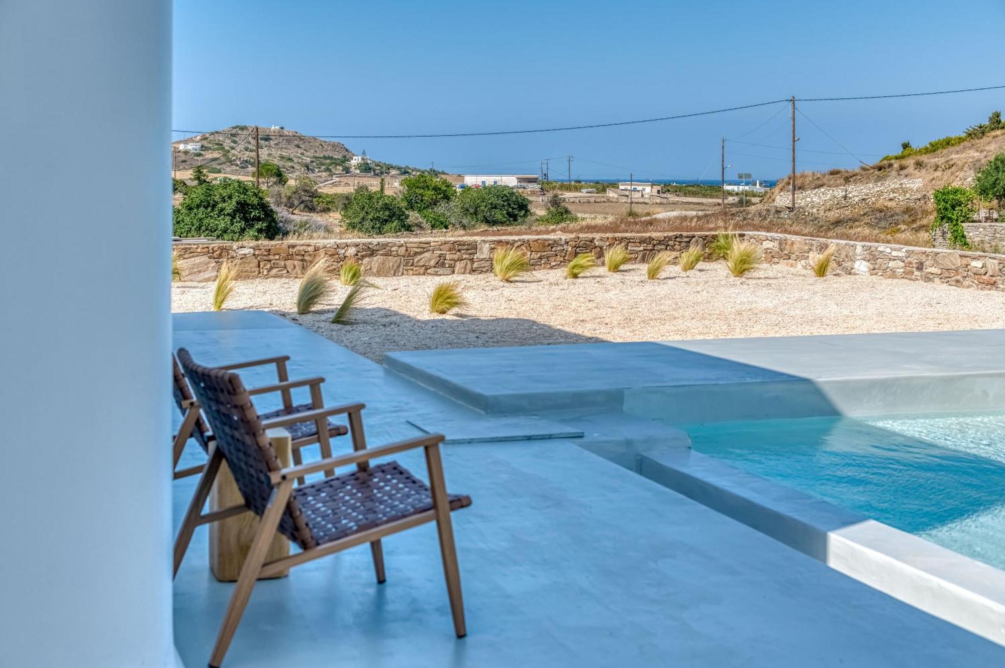 Lil Paros Luxury * Dhragoulas